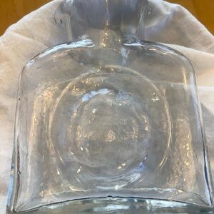 Handblown Clear Glass Decanter - Square Shoulder